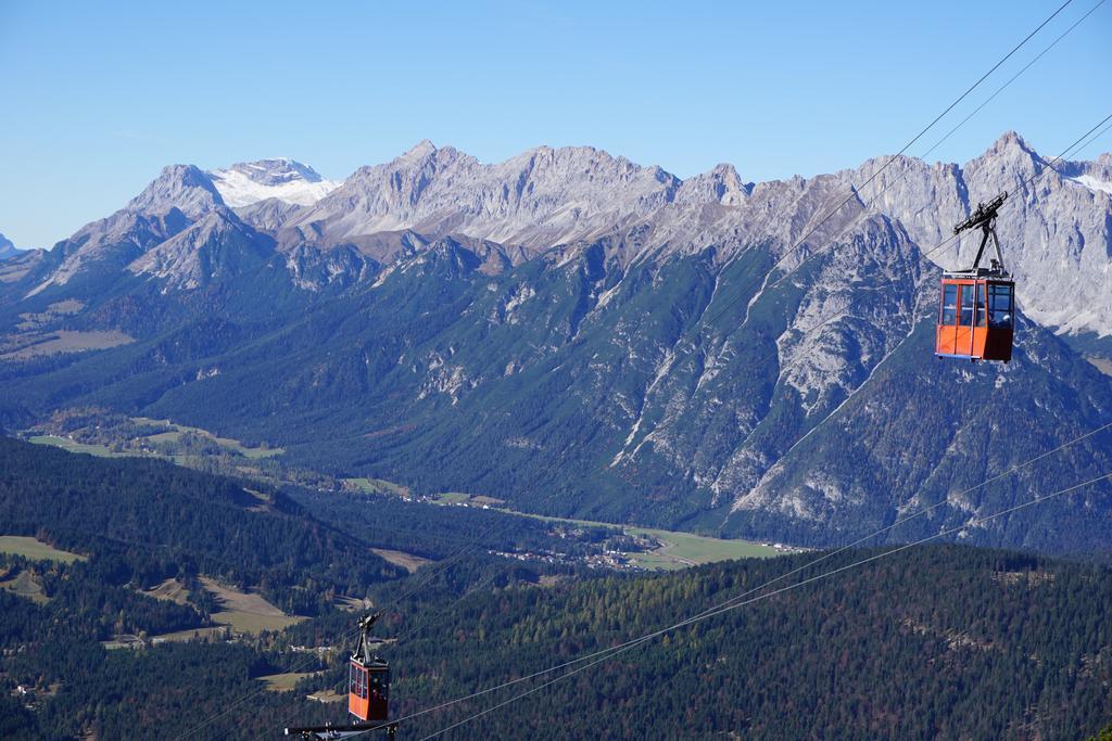 Hotel Pension Tyrol Зеефельд в Тироле Экстерьер фото